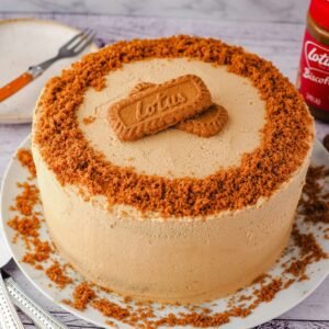 Bisscoff cream cake